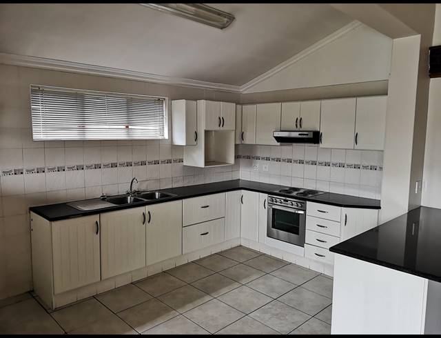 3 BEDROOM HOUSE TO LET IN PELHAM